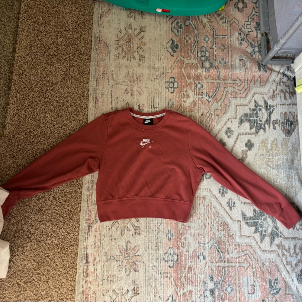 Nike Maroon Crewneck Sweatshirt